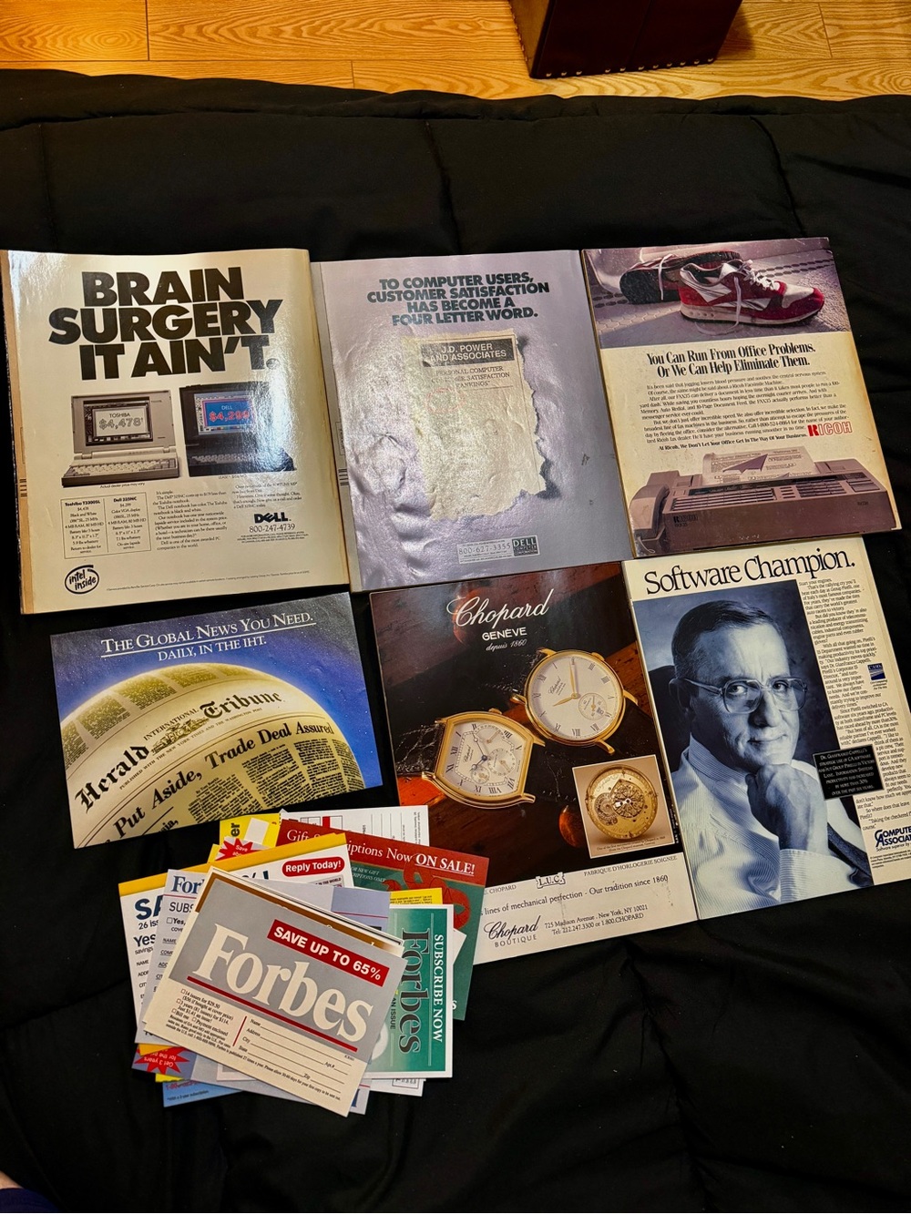 Fortune Magazines - Picture 2 of 7